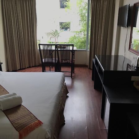 The Imperial Home Hotel Pak Kret Eksteriør billede