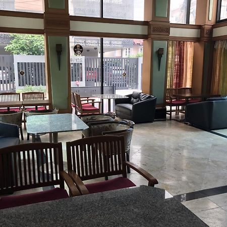 The Imperial Home Hotel Pak Kret Eksteriør billede