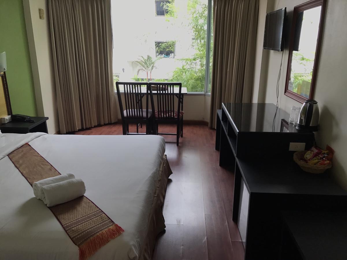 The Imperial Home Hotel Pak Kret Eksteriør billede