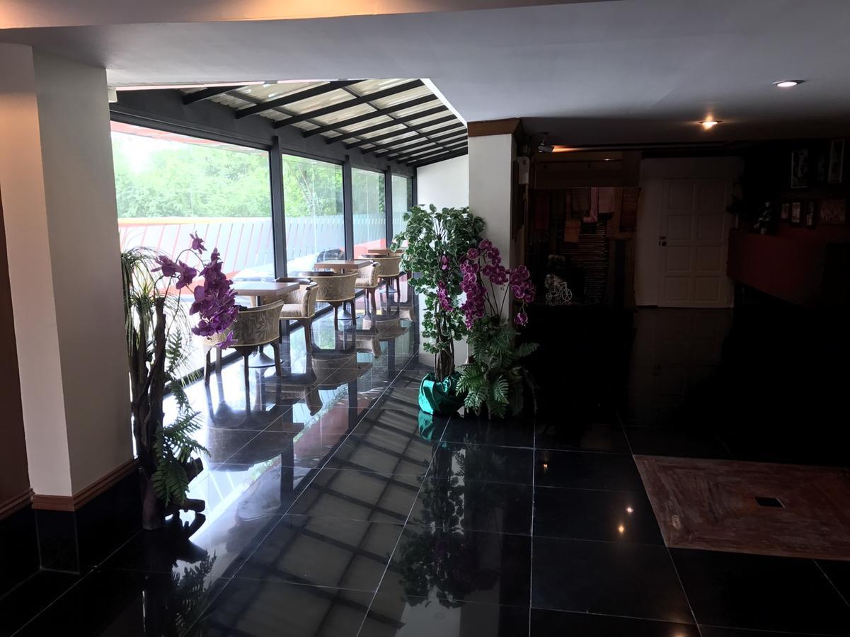 The Imperial Home Hotel Pak Kret Eksteriør billede