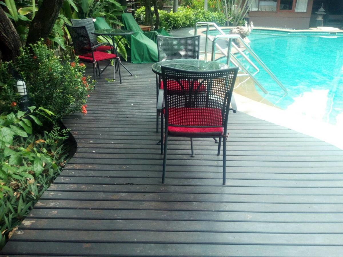 The Imperial Home Hotel Pak Kret Eksteriør billede