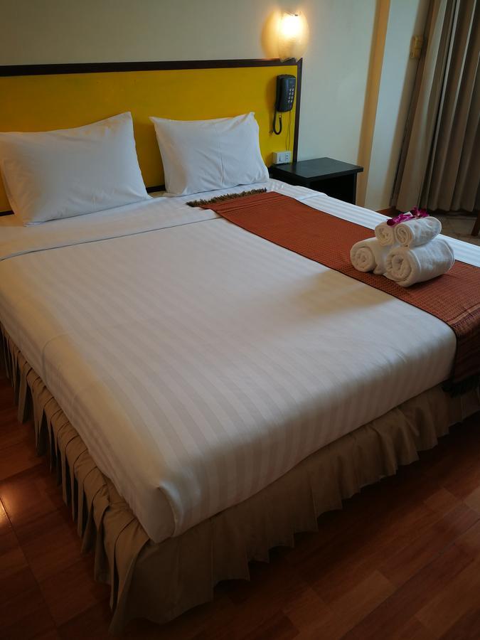 The Imperial Home Hotel Pak Kret Eksteriør billede