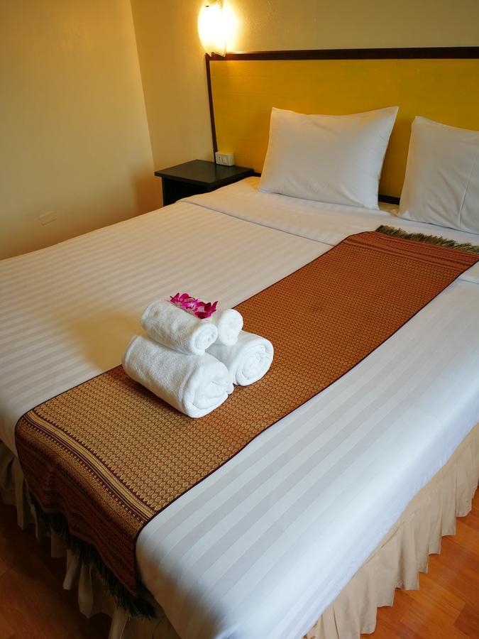 The Imperial Home Hotel Pak Kret Eksteriør billede
